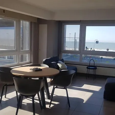Studio Voor 2 Of 3 Pers Met Zeezicht * Ostend